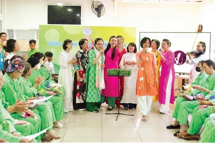 Chia sẻ, tạo niềm vui cho các “chiến binh K” tại Bệnh viện Chợ Rẫy