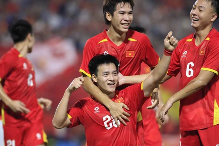 Thanh Nhàn ghi bàn thắng duy nhất của trận đấu từ tình huống đột nhập cánh phải. (Ảnh: Đức Cường/VFF)