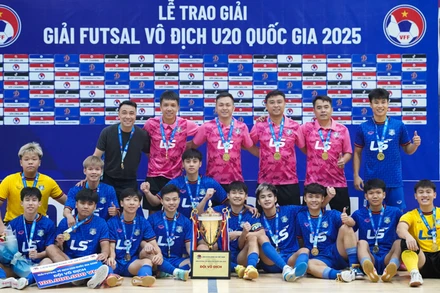 Thái Sơn Bắc giành cúp vô địch Giải futsal vô địch U20 quốc gia 2025. (Ảnh: VFF)