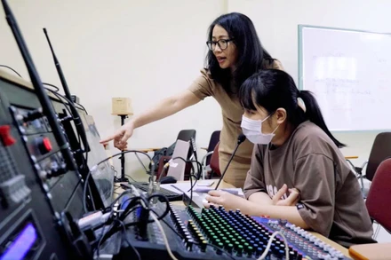 Đào tạo nhân lực báo chí: Chuyển đổi để thích ứng với bối cảnh hiện đại