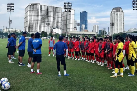 Các thành viên đội tuyển U17 nữ Việt Nam chuẩn bị có chuyến tập huấn chất lượng. (Ảnh: VFF)