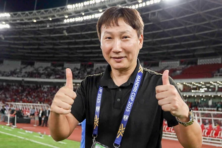 Huấn luyện viên Kim Sang Sik. (Ảnh: VFF)