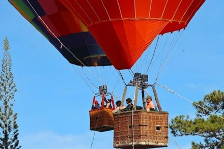 Lễ hội Khinh khí cầu & Nghệ thuật Lâm Đồng 2025 mang đến nhiều trải nghiệm hấp dẫn cho du khách. (Ảnh minh họa: BTC)