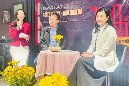 Gặp mặt báo chí giới thiệu về concert "Rock-Tinh thần đá".