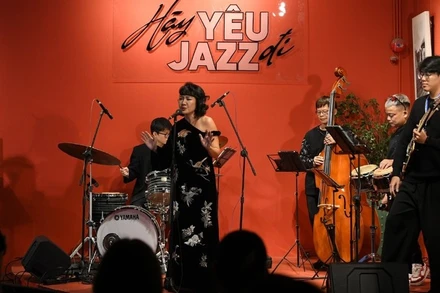 Với “Hãy yêu jazz đi”, ê-kíp thực hiện dự án mong muốn âm nhạc của Trịnh Công Sơn có thể lan tỏa qua Jazz và “sống” trong nhiều ngôn ngữ. (Ảnh: BTC)