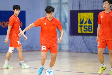 Tấm Huy chương Vàng SEA Games vẫn còn ở phía trước, chờ futsal Việt Nam chinh phục. (Ảnh: VFF)