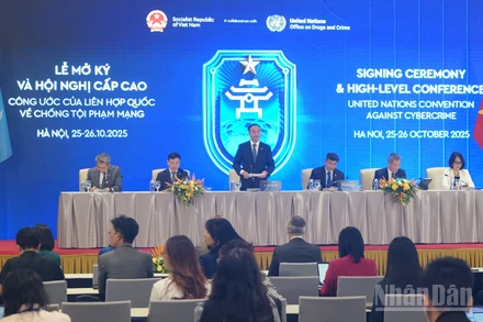 Thượng tướng Phạm Thế Tùng, Thứ trưởng Công an phát biểu tại buổi họp báo. (Ảnh: TRUNG HƯNG)