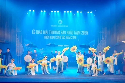 Một tiết mục nghệ thuật tại buổi lễ.