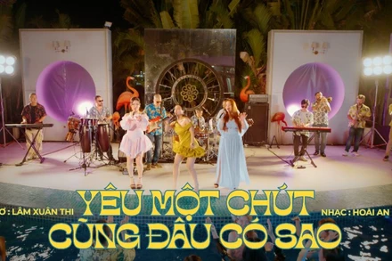 “Yêu một chút cũng đâu có sao” là lời tâm sự đầy cảm xúc về tình yêu.