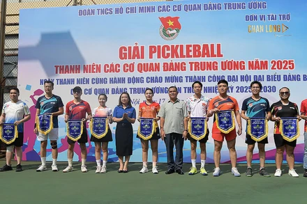 Đại diện 11 cơ sở đoàn tham dự Giải Pickleball thanh niên các cơ quan Đảng Trung ương năm 2025. 