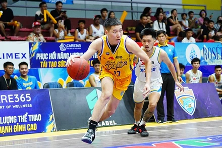 "Út Phins" vượt qua "Anh hai Đại bàng" với tỷ số sát nút. (Ảnh: VBA)