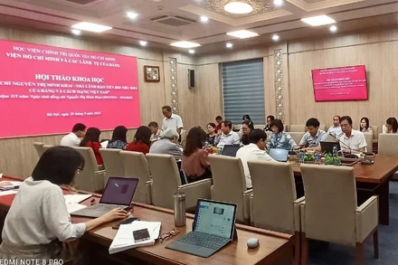 Quang cảnh hội thảo.