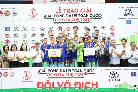 U9 Việt Hùng Thanh Hóa đăng quang mùa giải 2025. 