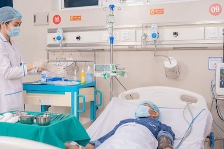 Bệnh nhân có sự phục hồi tốt sau 10 ngày điều trị.