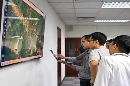 Đội ngũ vận hành mạng lưới Viettel lên phương án bảo đảm duy trì hoạt động ổn định tại Nghệ An.