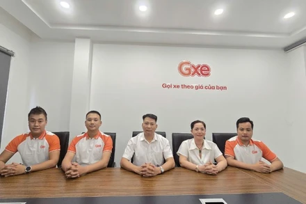 Đội ngũ kỹ sư phát triển ứng dụng tối ưu hóa vận tải.