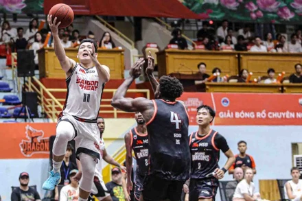 Võ Kim Bản thi đấu tốt dù chỉ vào sân từ ghế dự bị. (Ảnh: VBA)