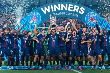 Các cầu thủ PSG ăn mừng Siêu cúp châu Âu 2025. (Ảnh: PSG)