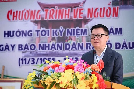 Đồng chí Lê Quốc Minh, Ủy viên Trung ương Đảng, Tổng Biên tập Báo Nhân Dân, Phó Trưởng Ban Tuyên giáo và Dân vận Trung ương, Chủ tịch Hội Nhà báo Việt Nam phát biểu tại chương trình.