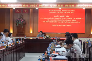 Quang cảnh buổi làm việc. (Ảnh: LINH BẢO).