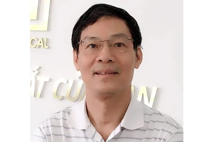 Nhà báo Lê Nghiêm, nguyên Trưởng ban Nhân Dân điện tử (giai đoạn 1998-2008)