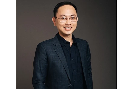 Nhà báo, BTV Lê Hoàng Linh.