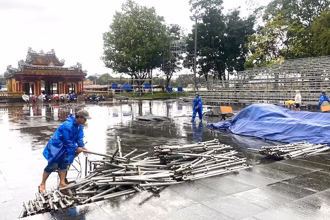 Địa điểm tổ chức điểm cầu cầu truyền hình Chung kết “Đường lên đỉnh Olympia” 2025 được chuyển từ khu vực sân Nghênh Lương Đình-Phu Văn Lâu sang nhà hát Sông Hương, số 1 Lê Lợi, thành phố Huế.