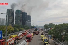 [Video] Hỏa hoạn tại Hong Kong (Trung Quốc): Cư dân cảnh báo nguy cơ suốt một năm nhưng không được xử lý 