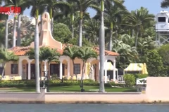 [Video] Mật vụ Mỹ bắn hạ kẻ mang súng xâm nhập tư dinh của Tổng thống D. Trump 