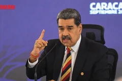 [Video] Mỹ áp trừng phạt lên thân nhân và cộng sự của Tổng thống Venezuela 