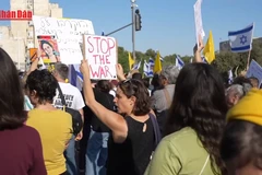 [Video] Quốc tế lên án chiến dịch trên bộ của Israel vào Thành phố Gaza 