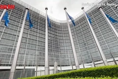 [Video] EU chỉ trích Mỹ sau tuyên bố áp thuế của Tổng thống Donald Trump
