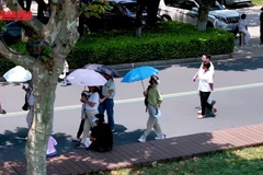 [Video] Trung Quốc đối mặt với nguy cơ thiếu điện vì nắng nóng kỷ lục 