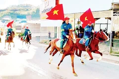 Câu lạc bộ Kỵ mã Lang Biang-Đà Lạt góp phần bảo đảm an ninh-trật tự cơ sở.