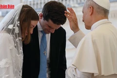[Video] Vatican khẳng định giáo lý hôn nhân “chung thủy suốt đời” 