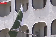 [Video] Pakistan, Afghanistan nhất trí ngừng bắn tạm thời