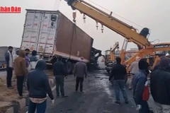 [Video] Tai nạn xe khách khiến ít nhất 9 người thiệt mạng tại Ấn Độ 