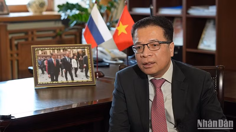 Đại sứ Việt Nam tại Liên bang Nga Đặng Minh Khôi. (Ảnh: XUÂN HƯNG)