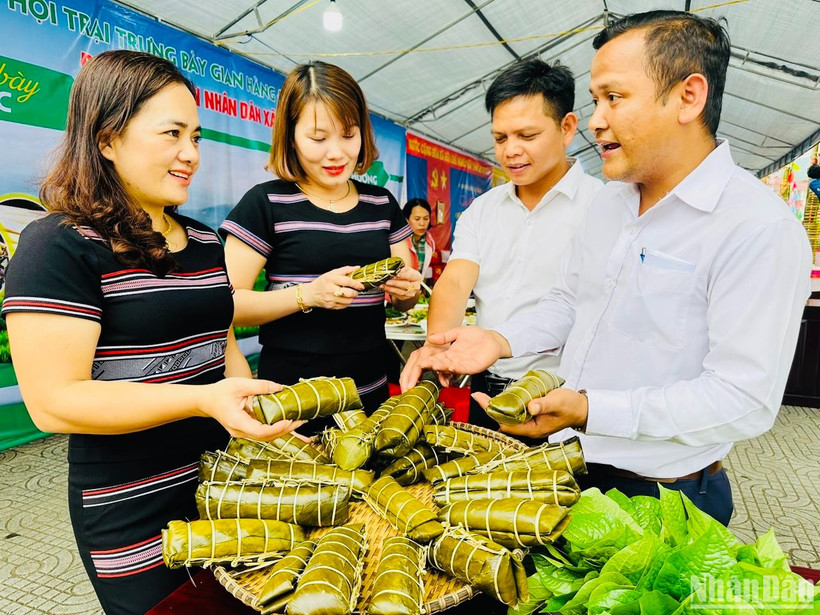 Các chương trình giới thiệu hàng hóa, sản phẩm vùng đồng bào dân tộc thiểu số và miền núi góp phần kết nối cung cầu, tiêu thụ hàng hóa.