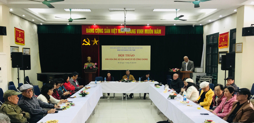 Hội thảo ghi nhận nhiều ý kiến tâm huyết của các văn nghệ sĩ. (Ảnh: nguoihanoi.com.vn)