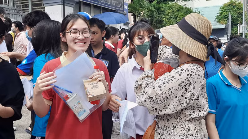 Thí sinh tại Thành phố Hồ Chí Minh kỳ vọng đạt kết quả tốt sau khi kết thúc kỳ thi tốt nghiệp năm 2024.