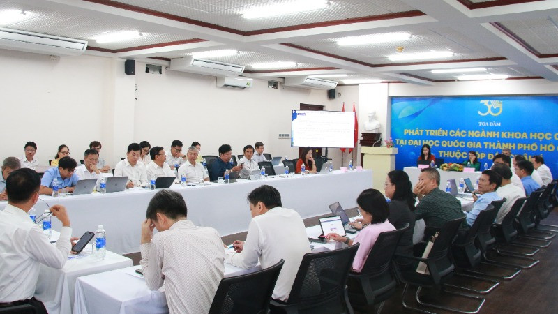 Quang cảnh tọa đàm