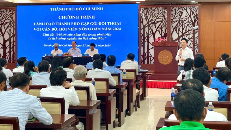 Quang cảnh buổi đối thoại.