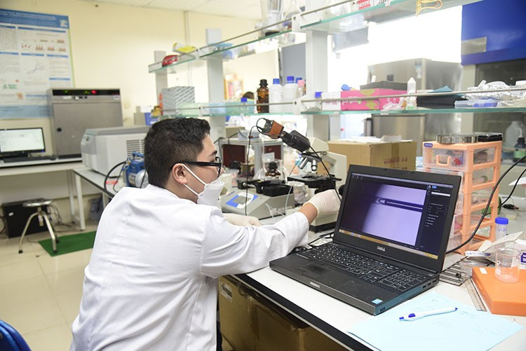 Nghiên cứu công nghệ nano luôn được quan tâm.