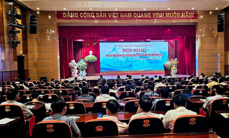 Hội nghị công bố điều chỉnh Quy hoạch chung thị xã Quảng Yên đến năm 2040.