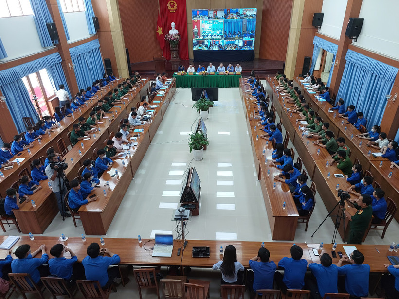 Quang cảnh buổi đối thoại.