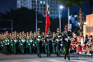 Khối sĩ quan Hậu cần trong tổng hợp luyện diễu binh, diễu hành chuẩn bị cho Lễ kỷ niệm 80 năm Cách mạng Tháng Tám và Quốc khánh 2/9. (Ảnh minh họa)