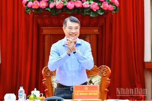 Thủ tướng Chính phủ Lê Minh Hưng chủ trì cuộc làm việc với Ban Thường vụ Tỉnh ủy Đồng Tháp. (Ảnh: Thanh Giang)