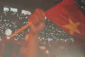 Bùng nổ phòng vé với “Tổ quốc trong tim: The concert film”