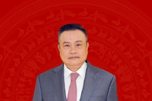 [Infographic] Tiểu sử Chủ nhiệm Ủy ban Kiểm tra Trung ương Trần Sỹ Thanh